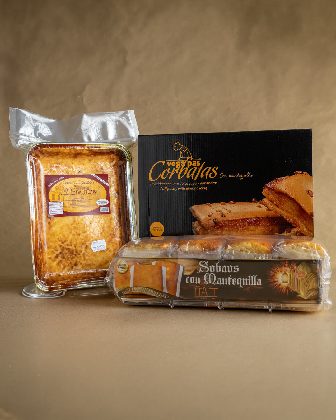 Kit Degustación Gastronomía Cántabra - Sobaos, Quesada pasiega y Corbatas